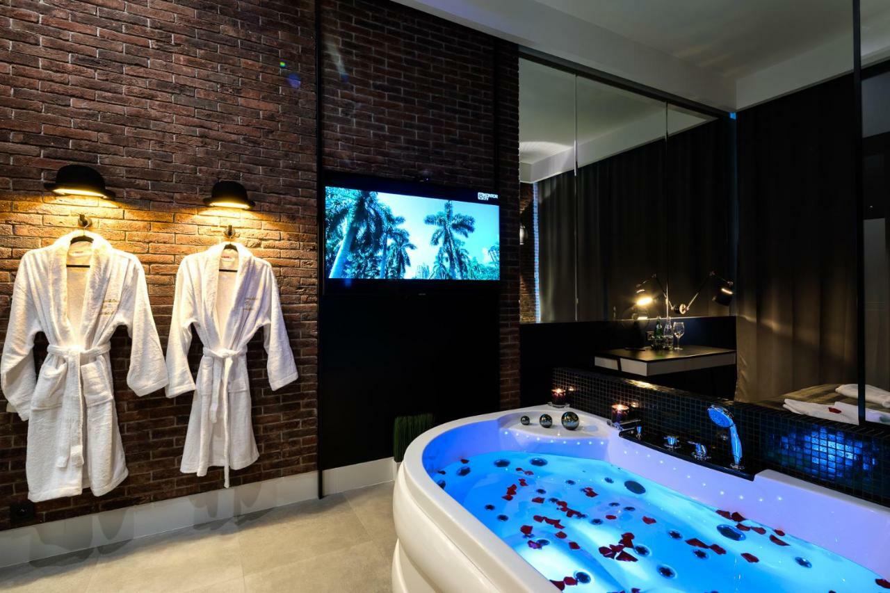 Starowislna Vip Apartamenty Jacuzzi 克拉科夫 外观 照片
